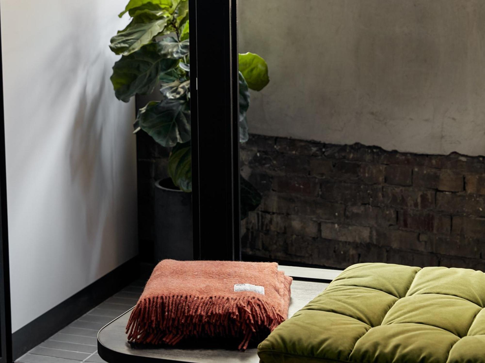 Paramount House Hotel Sydney Room photo