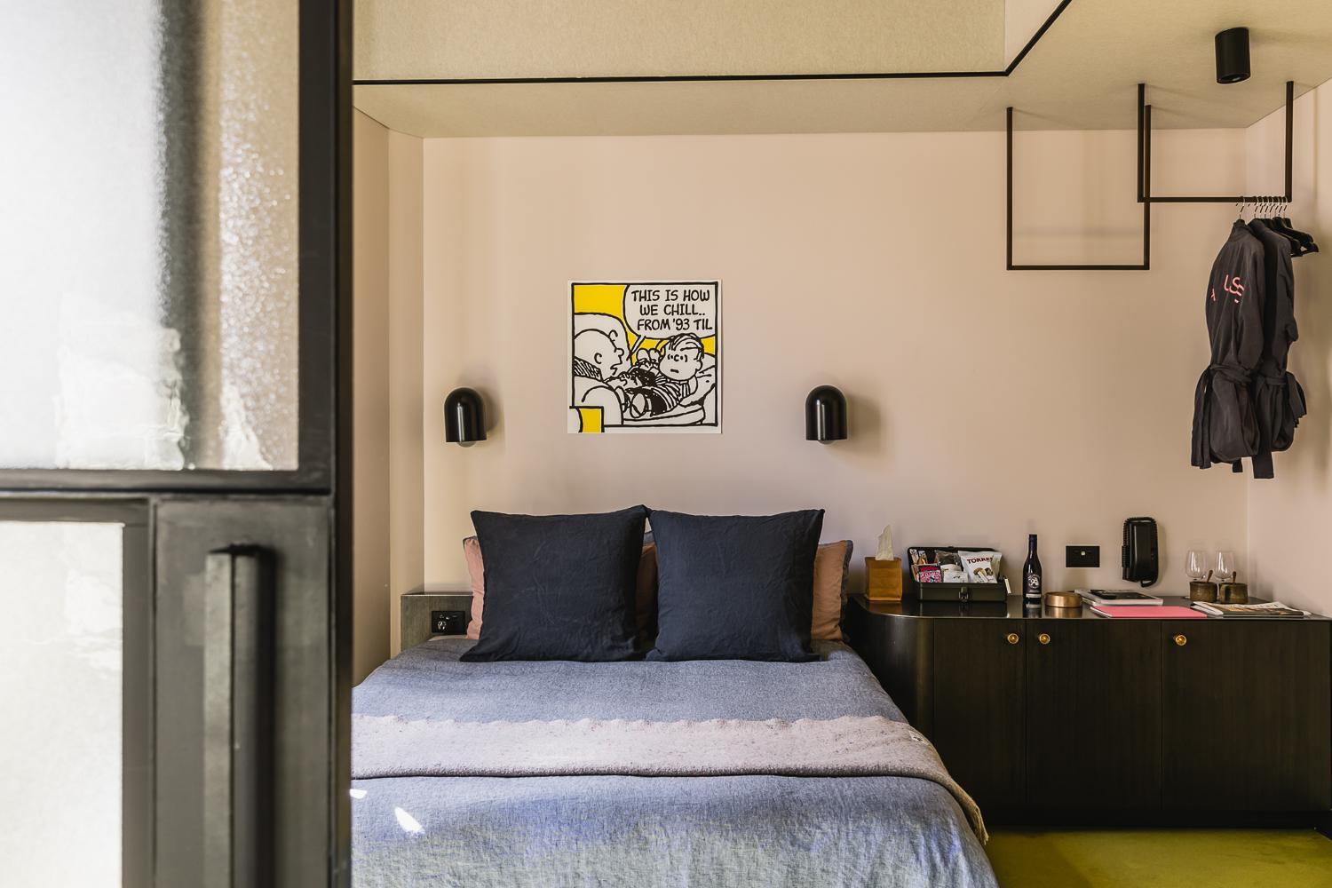 Paramount House Hotel Sydney Room photo